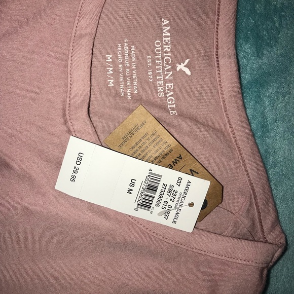 American Eagle pink tee with wide sleeves - Picture 3 of 3